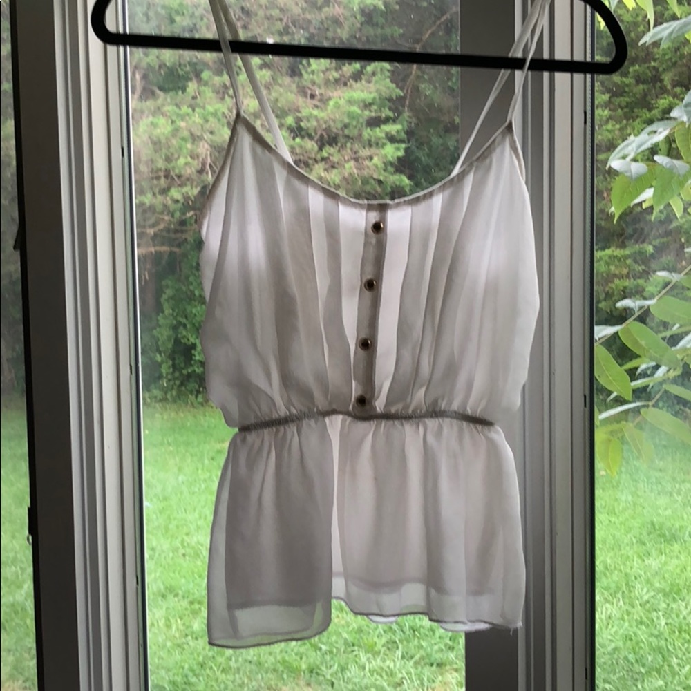 Flirty top